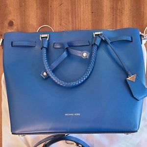 Michael Kors Bucket Bag Grecian Blue